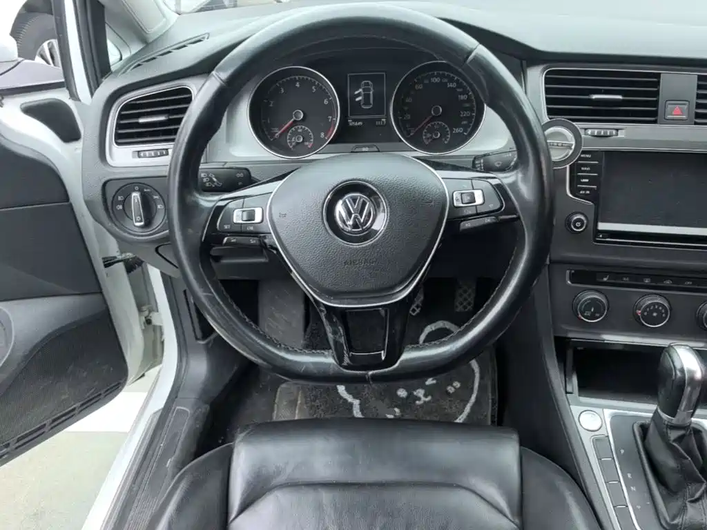 Volkswagen Golf 2015
