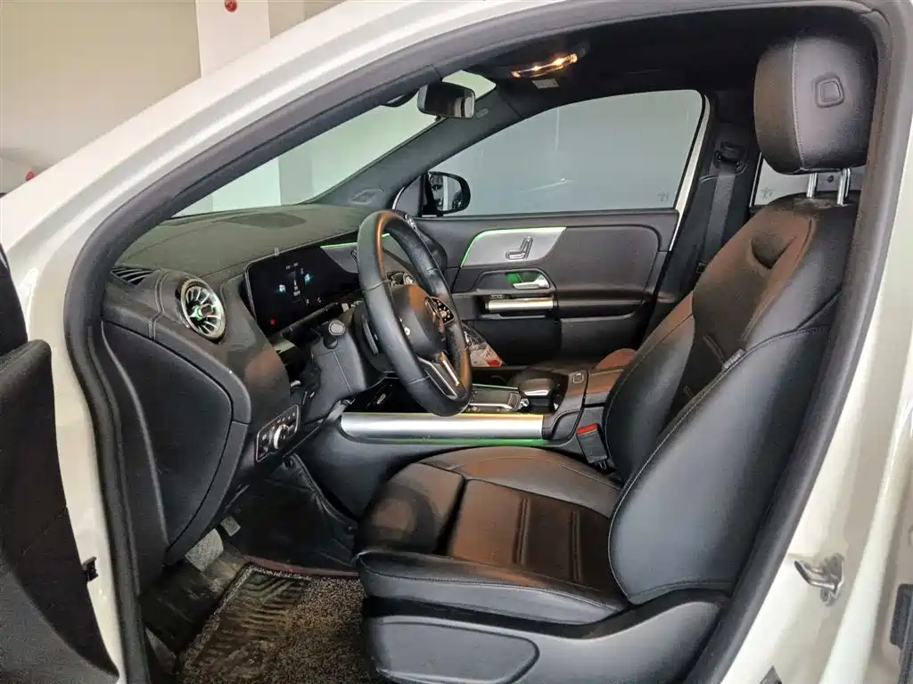 Mercedes-Benz GLA 2022 — фото 8