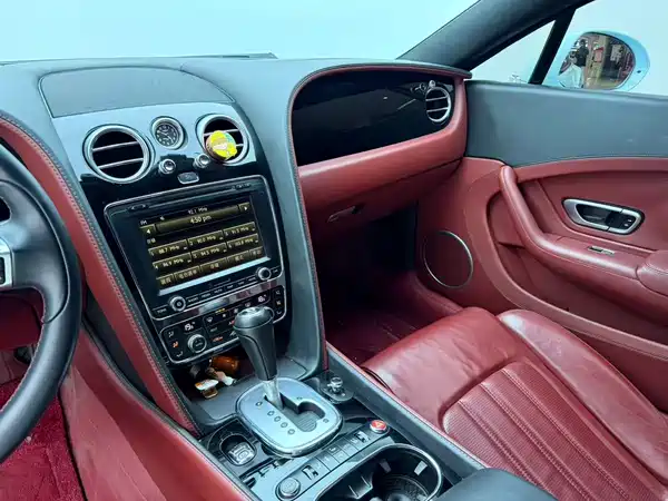 Bentley Continental 2013