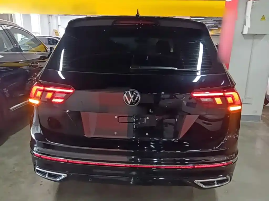 Volkswagen Tiguan L 2025