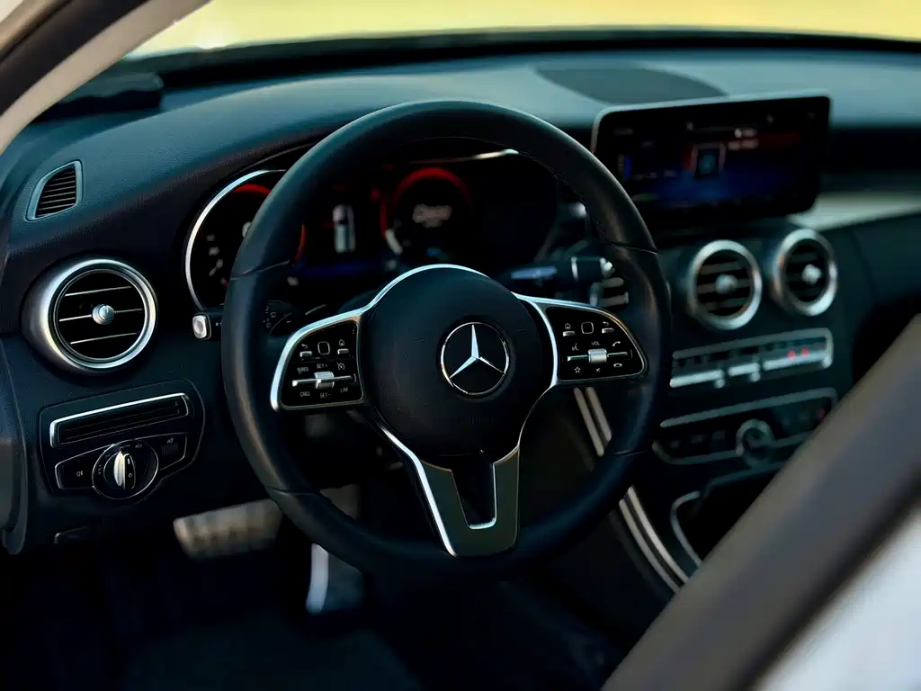 Mercedes-Benz C-Class 2019 — фото 7