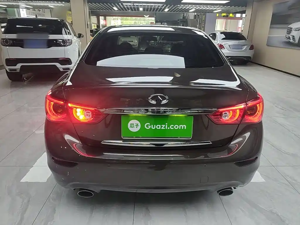 Infiniti Q50L 2017