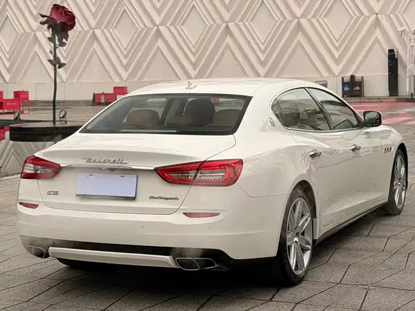 Maserati Quattroporte 2017