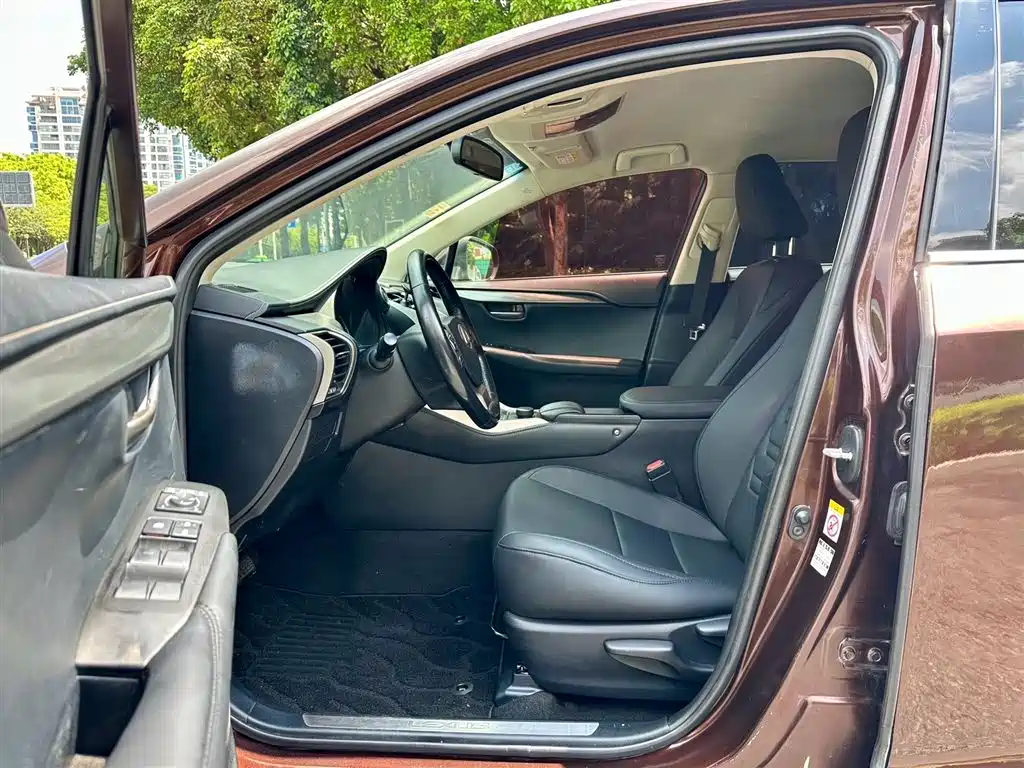 Lexus NX 2017