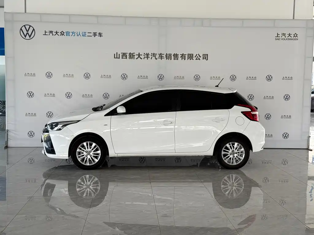 Toyota Yaris L 2018 — фото 3