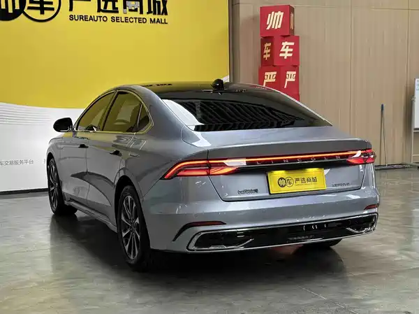 Lincoln Z 2023