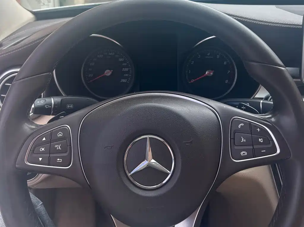 Mercedes-Benz C-Class 2015 — фото 6