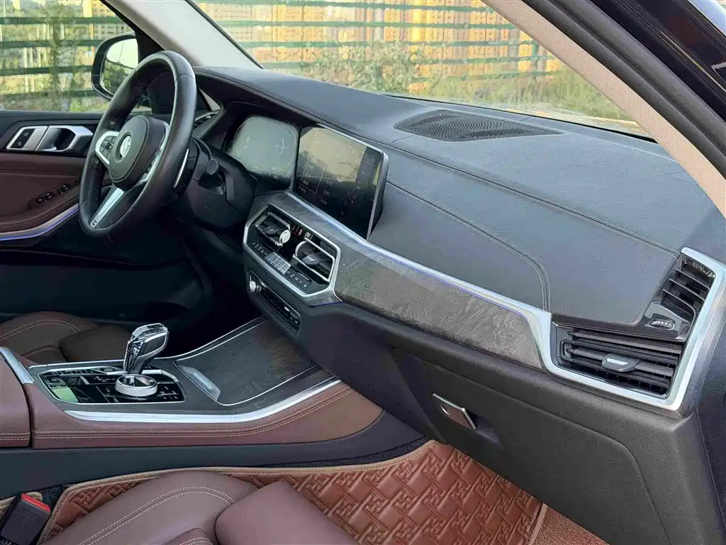 BMW X5 2019 — фото 12