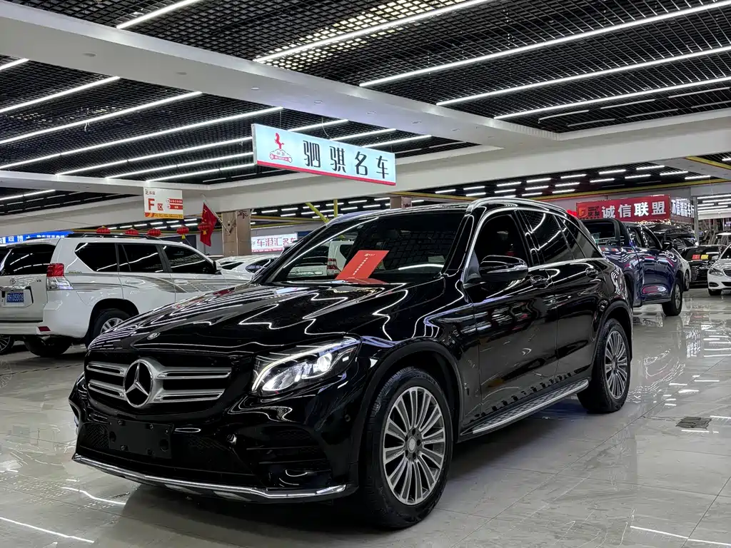 Mercedes-Benz GLC 2016 — фото 1