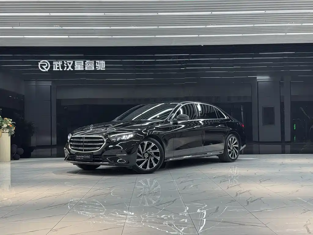 Mercedes-Benz E-Class 2024