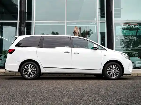 Buick GL8 2021