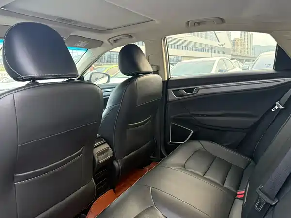 Geely Emgrand GL 2020