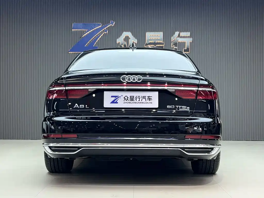 Audi A8 New Energy 2021 — фото 3