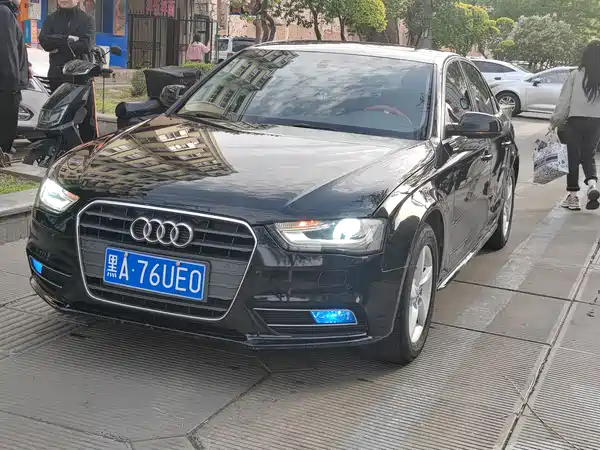 Audi A4L 2013