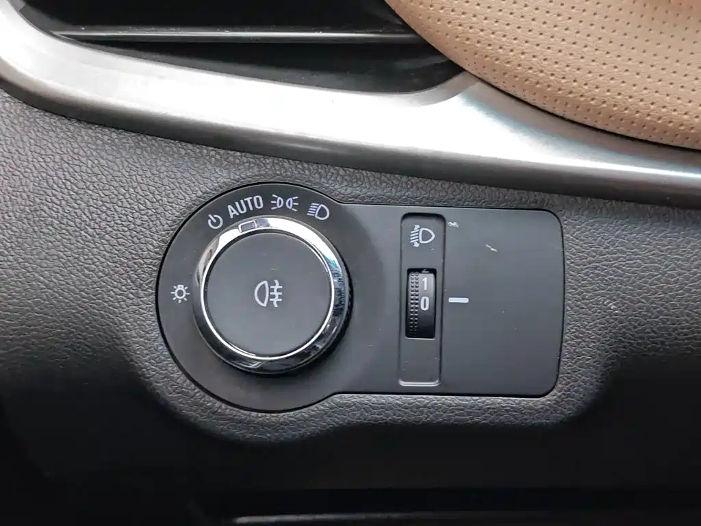 Chevrolet Cruze 2021 — фото 21