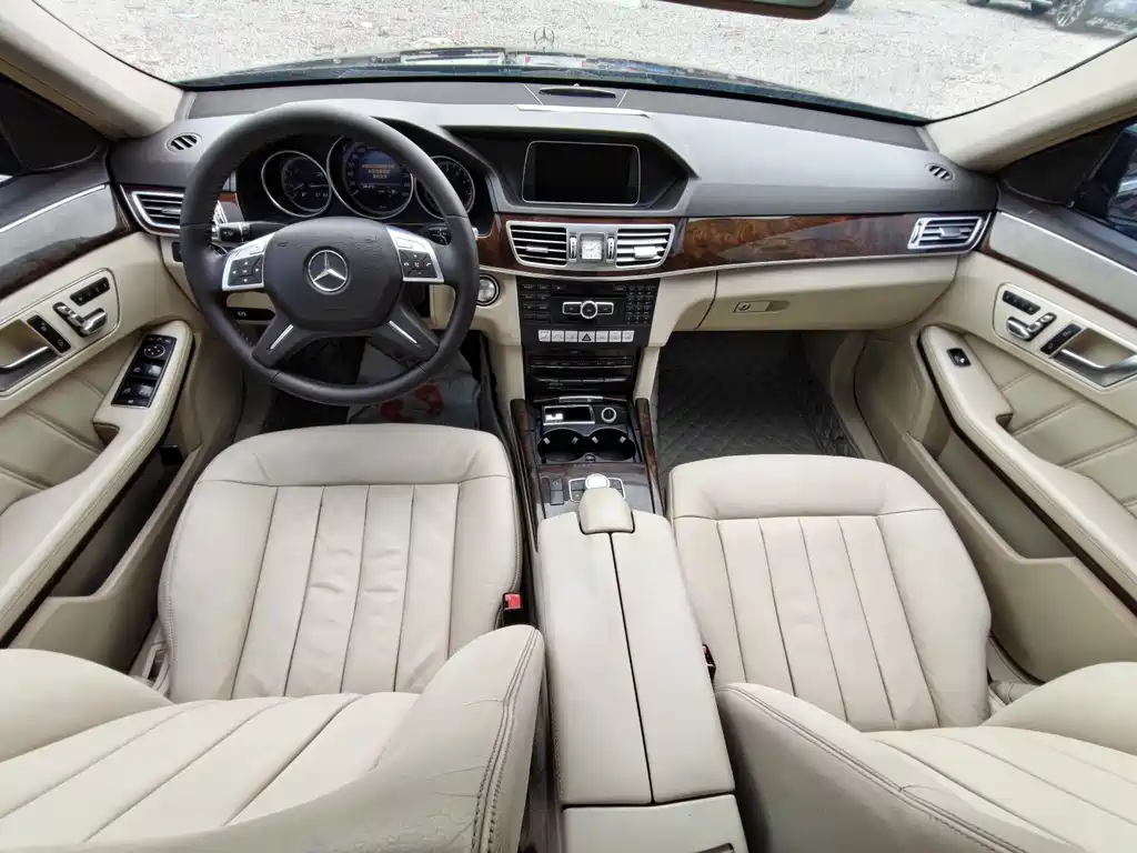 Mercedes-Benz E-Class 2013 — фото 5