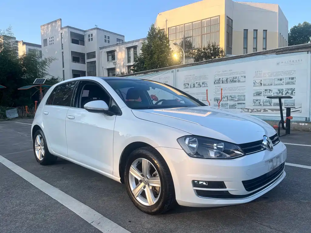 Volkswagen Golf 2015