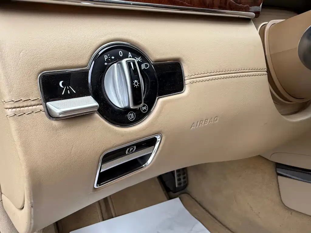 Mercedes-Benz S-Class AMG 2011 — фото 11