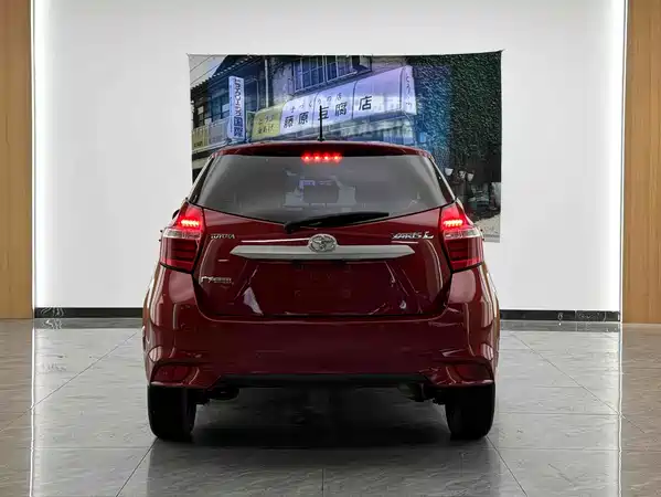 Toyota Yaris L 2020