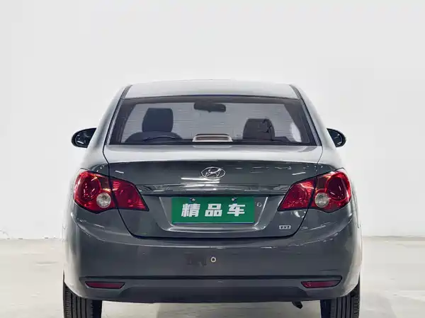 Hyundai Yuedong 2010