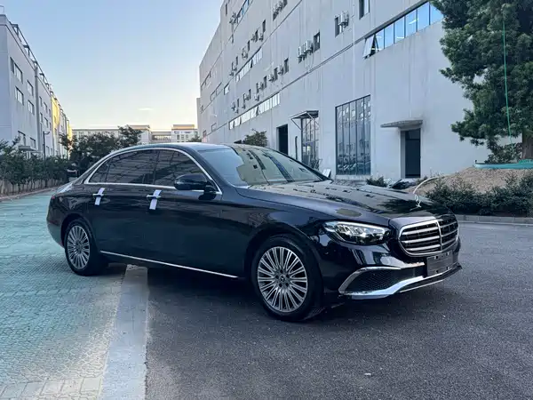 Mercedes-Benz E-Class 2023
