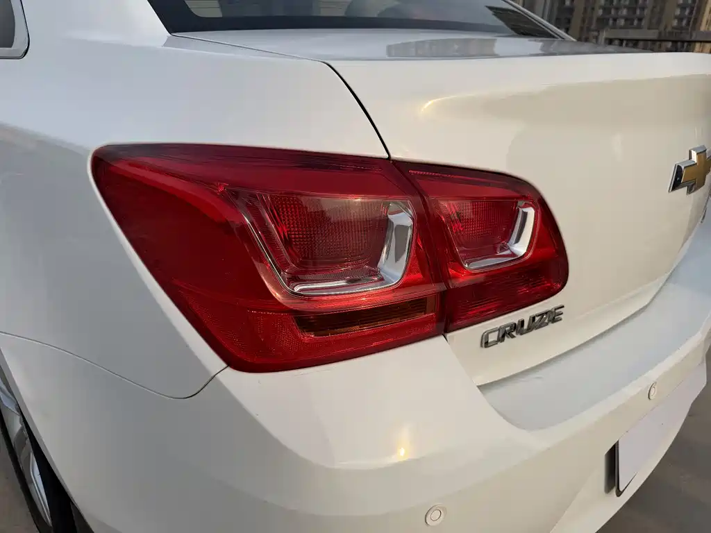 Chevrolet Cruze 2015 — фото 16