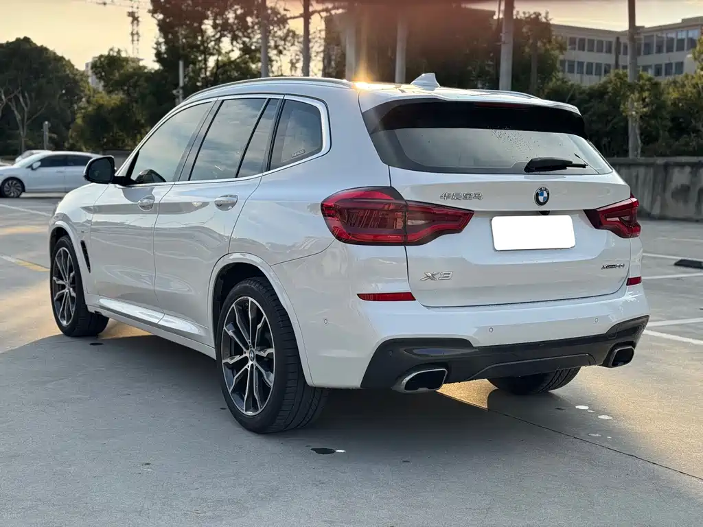 BMW X3 2021 — фото 9