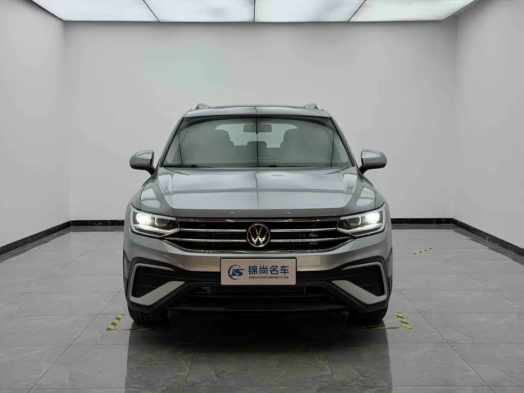 Volkswagen Tiguan L 2022 — фото 3