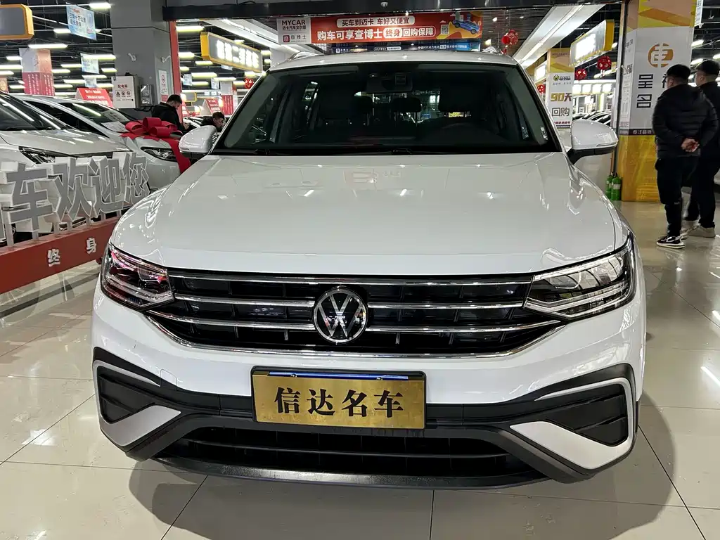 Volkswagen Tiguan L 2024