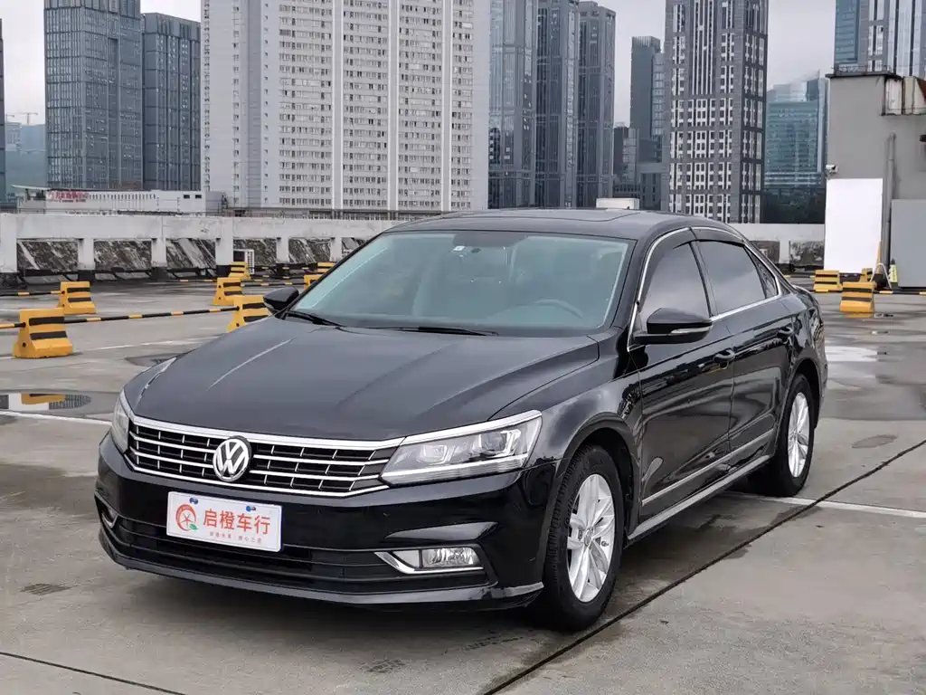 Volkswagen Passat 2017 — фото 1