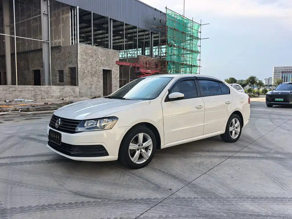 Volkswagen Lavida 2018 — фото 1