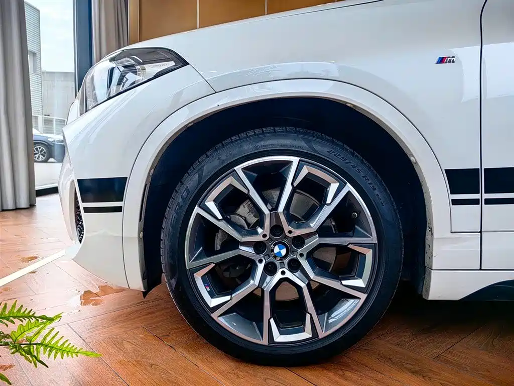 BMW X2 2022 — фото 17