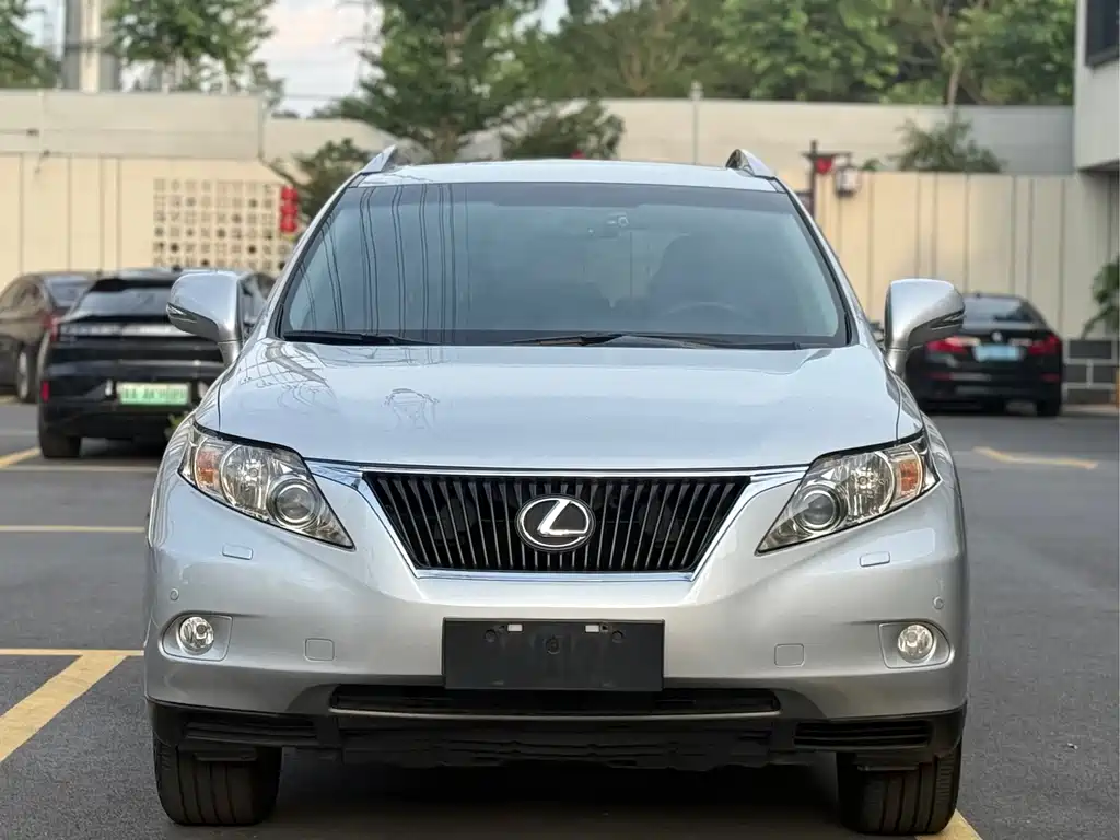 Lexus RX Classic 2011 — фото 2