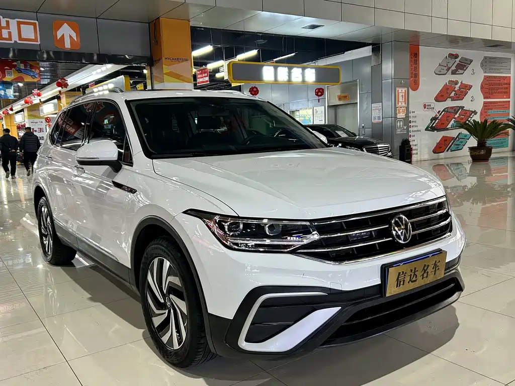 Volkswagen Tiguan L 2024