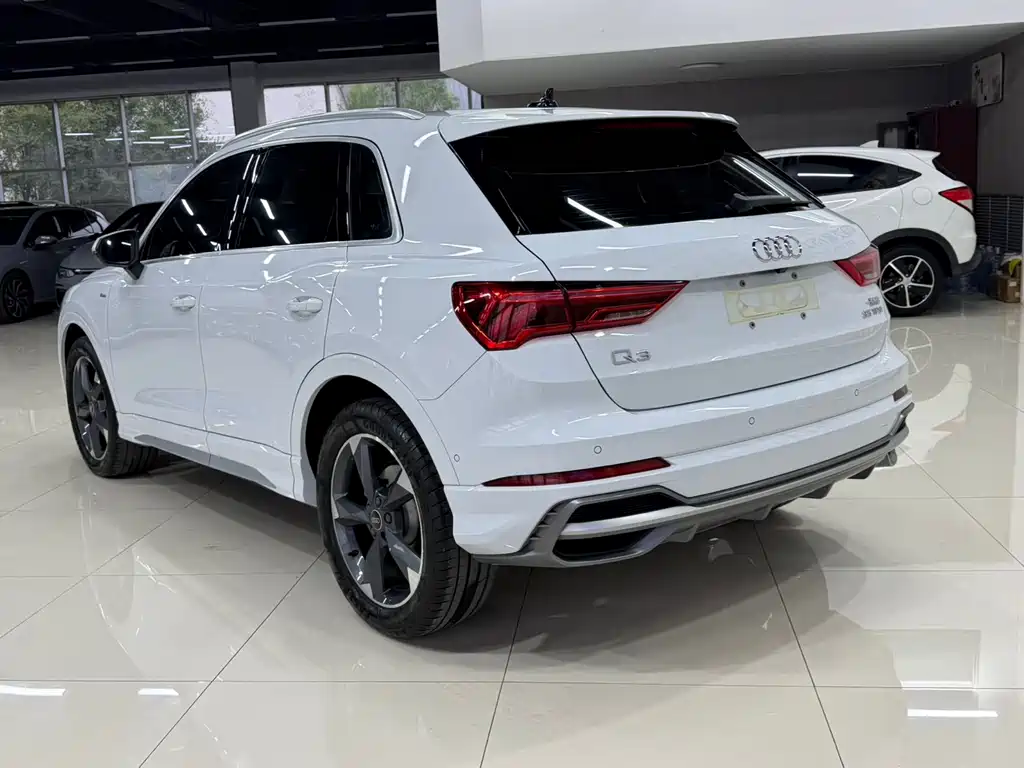 Audi Q3 2022