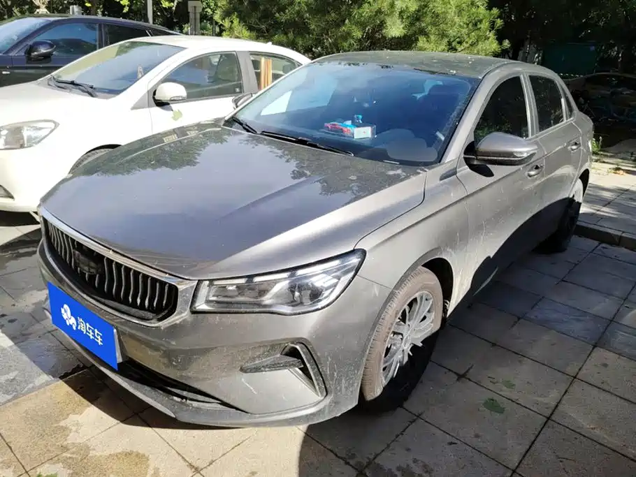 Geely Emgrand 2023