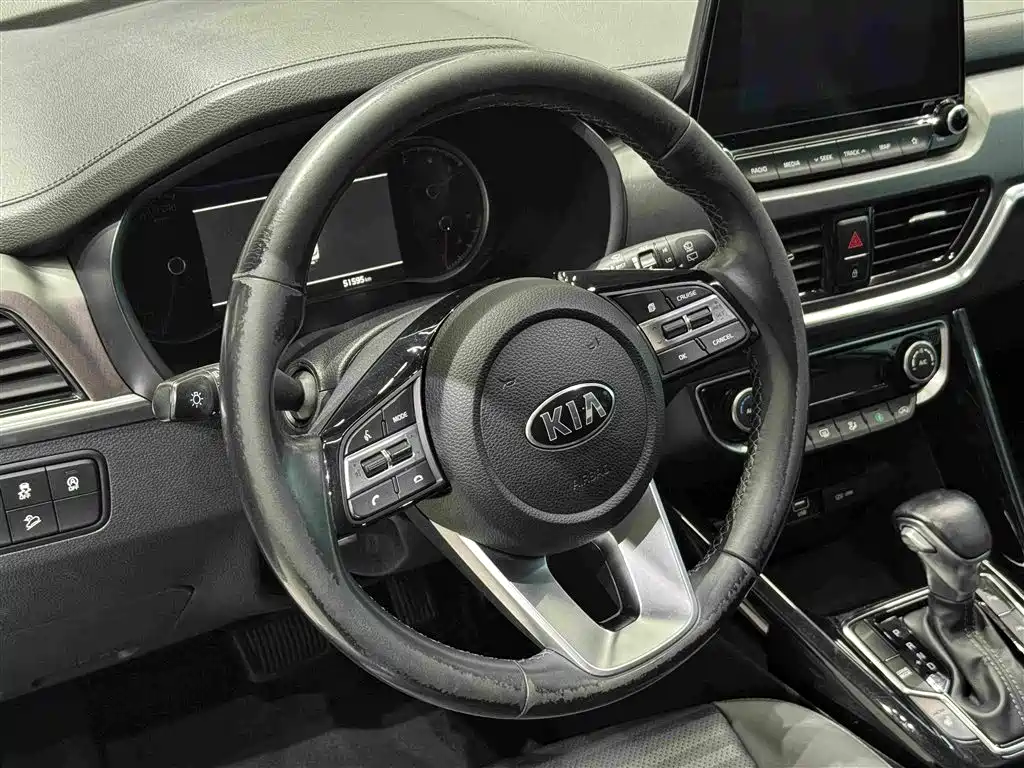 Kia Sportage 2021 — фото 17