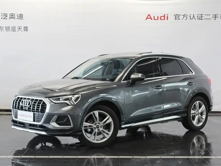 Audi Q3 2023 — фото 1