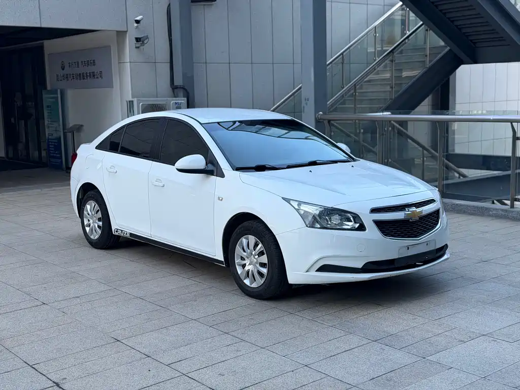 Chevrolet Cruze 2015 — фото 3