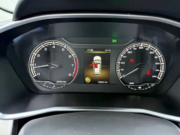Geely Binyue 2021