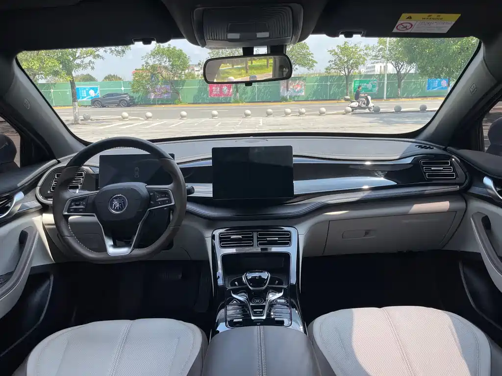 BYD Qin PLUS 2025 — фото 17