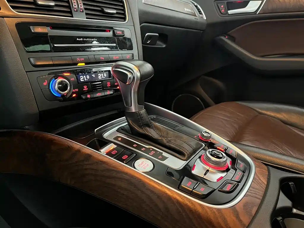 Audi Q5 2016 — фото 12