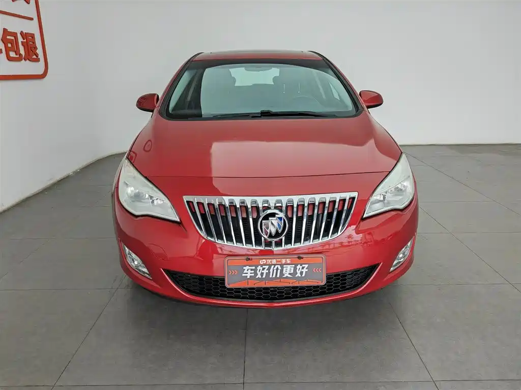 Buick Excelle 2015 — фото 3