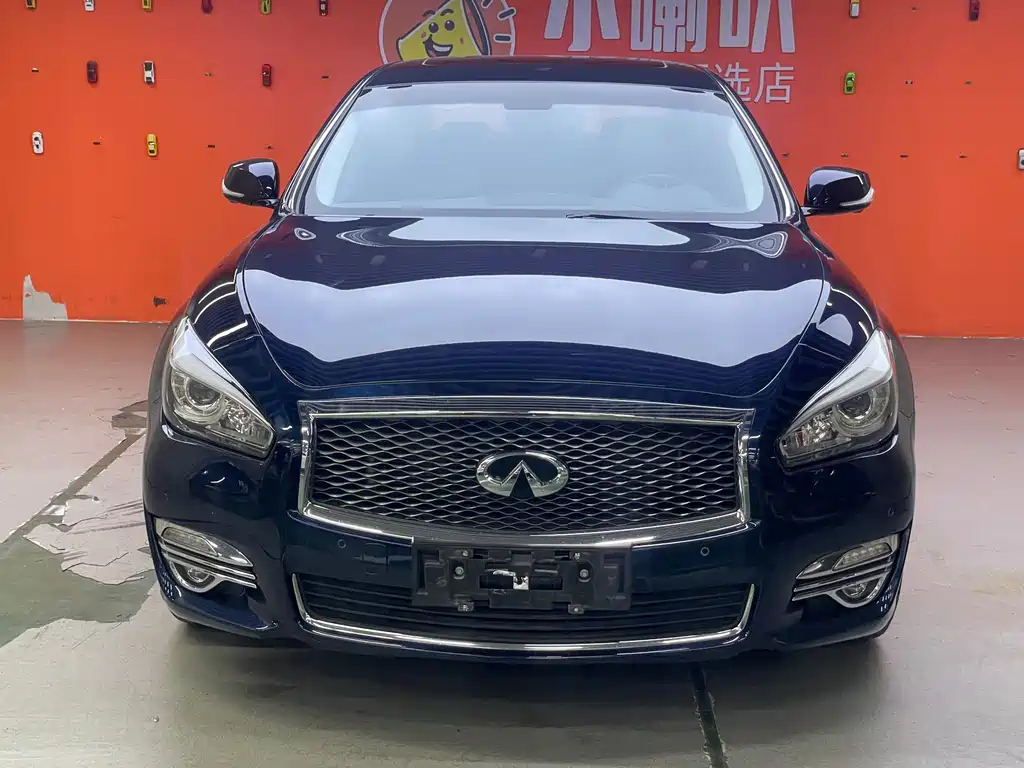 Infiniti Q70 2020 — фото 2