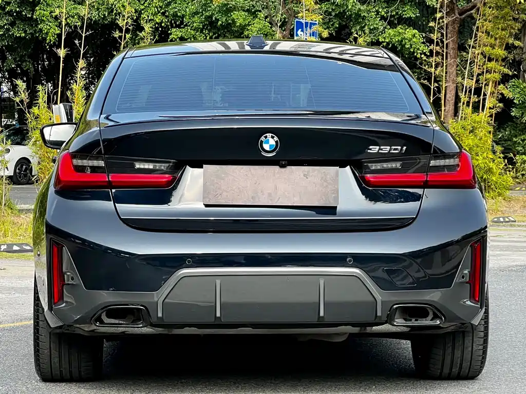 BMW 3 Series 2024