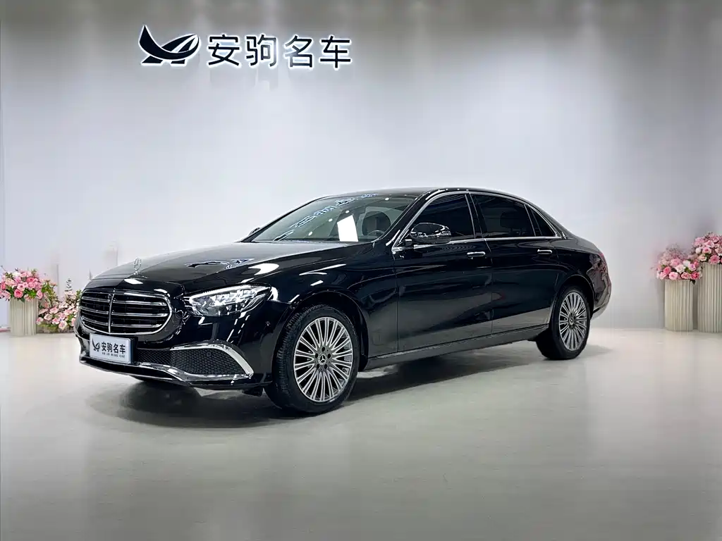 Mercedes-Benz E-Class 2023 — фото 1