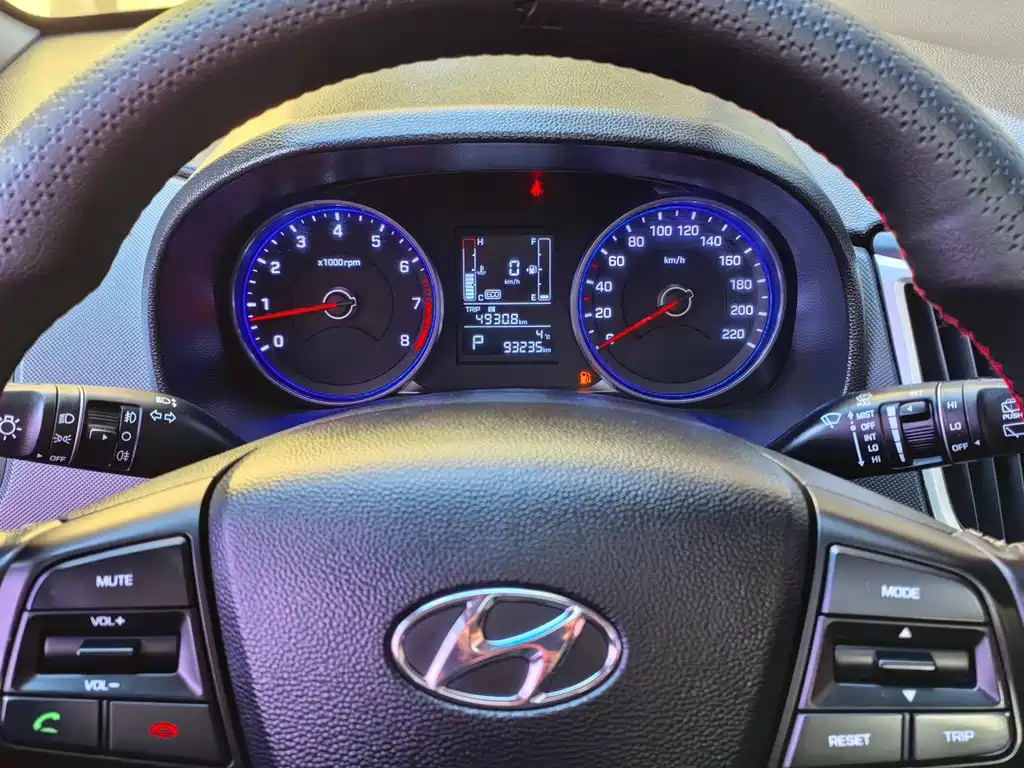 Hyundai ix25 2018 — фото 10
