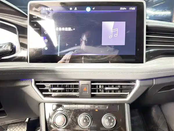 Volkswagen Sagitar 2025