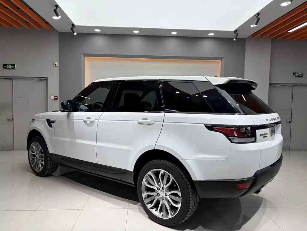 Land Rover Sport 2015 — фото 6
