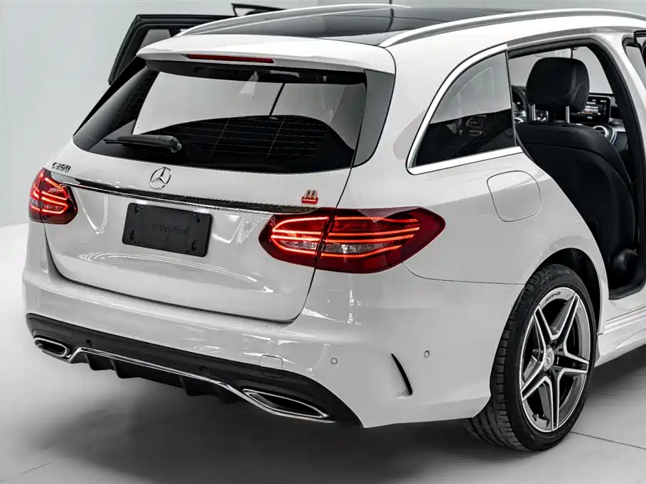 Mercedes-Benz C-Class 2021 — фото 38